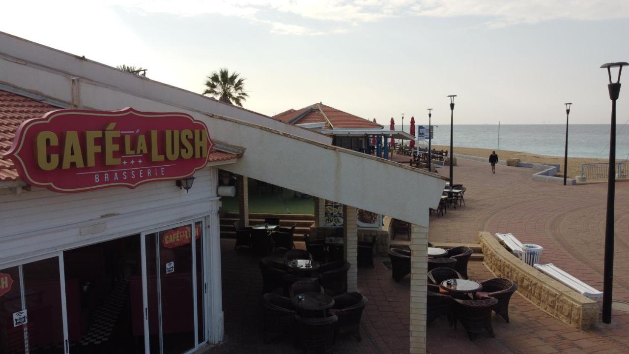Breezot Yam Hotel Nahariya Exterior photo
