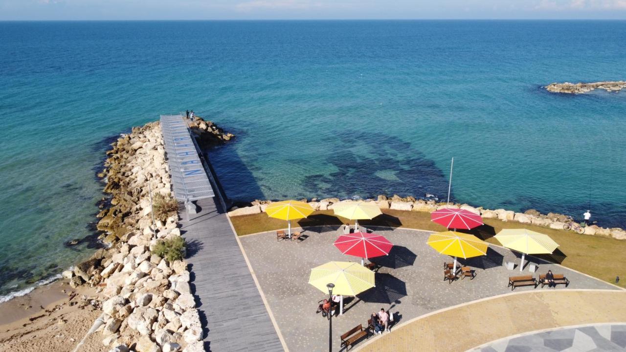 Breezot Yam Hotel Nahariya Exterior photo