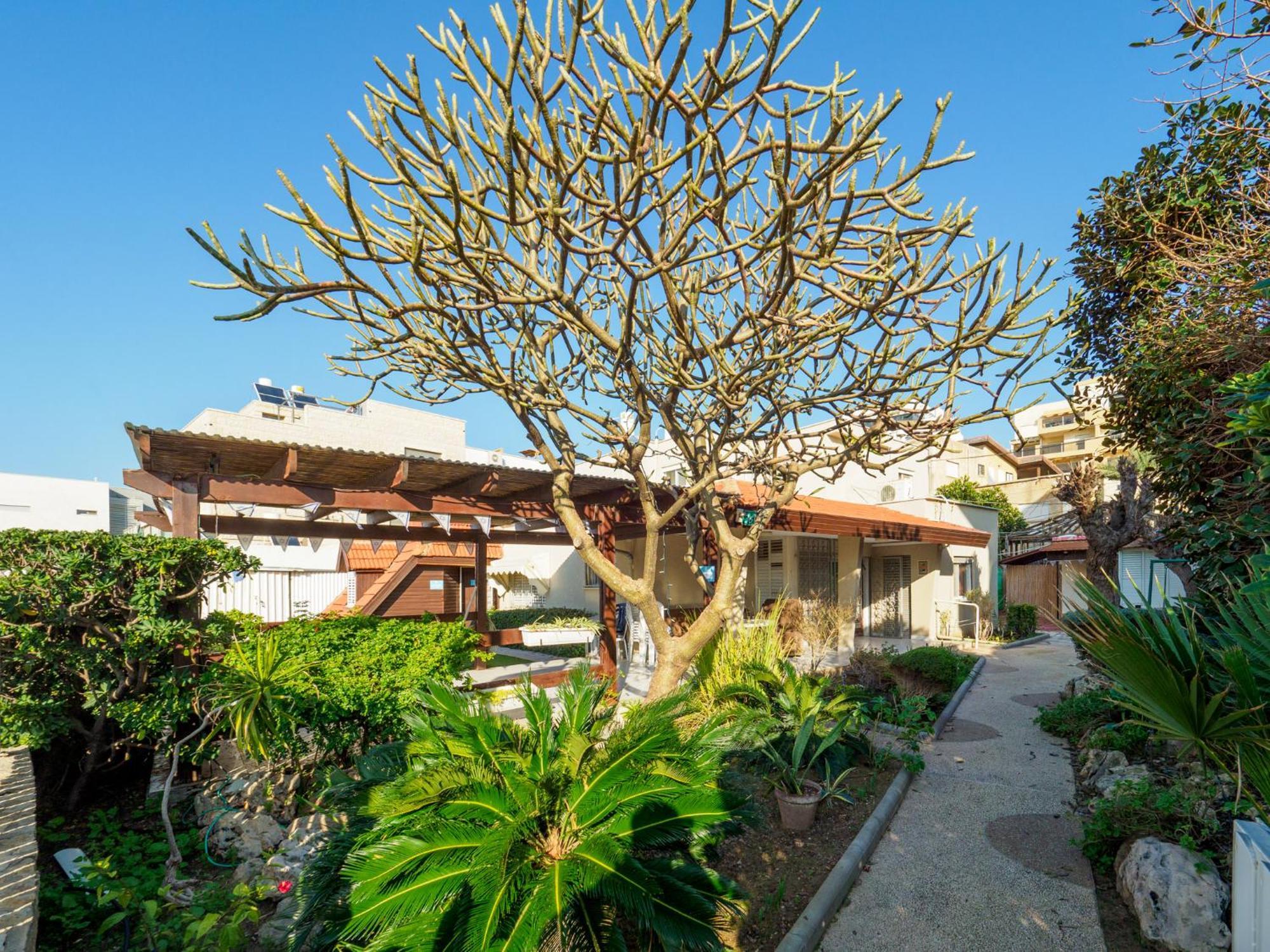Breezot Yam Hotel Nahariya Exterior photo